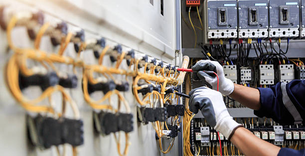 Professional Electrician technician working in Black Diamond, WA